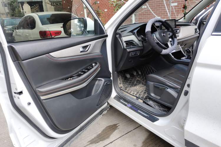 Used CHANGAN CS75 2020 280T Manual Elite Version China VI Standard
