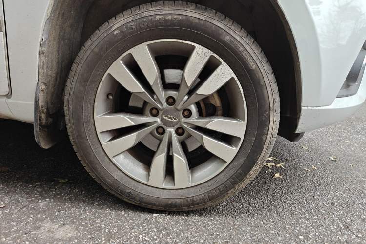 Used Chery Tiggo 3 2016 1.6L Manual ZhiShang Edition