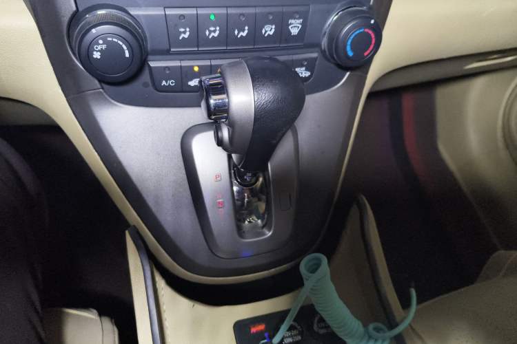 Used Honda CR-V 2010 2.0L Automatic Four-Wheel Drive Classic Edition
