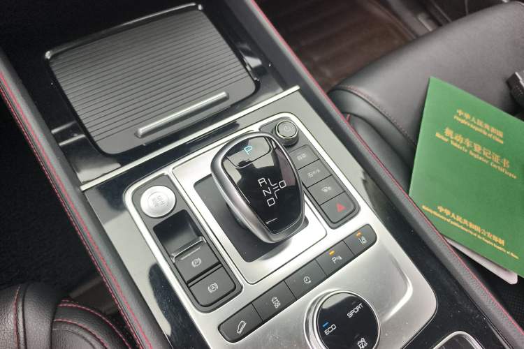 Used BYD Tang New Energy 2019 EV600 Two-Wheel Drive Smart Connectivity Deluxe Model
