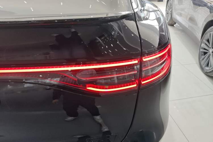 Used Hima Luxeed R7 2026 Model Range-Extending Max
