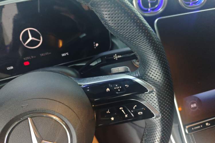 Used Mercedes-Benz C-Class 2024 C 260 L Sport Edition Gear Lever