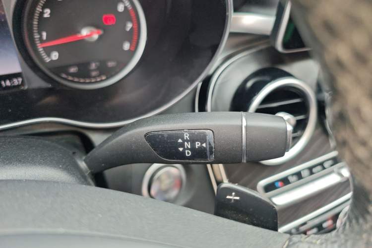 Used Mercedes-Benz C-Class 2016 C 200 L Sport Edition Gear Lever