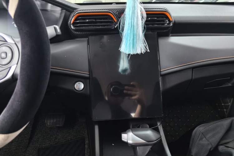 Used Dongfeng Aeolus Yixuan 2024 1.5L Automatic JingSu Edition Audio And AC Panel