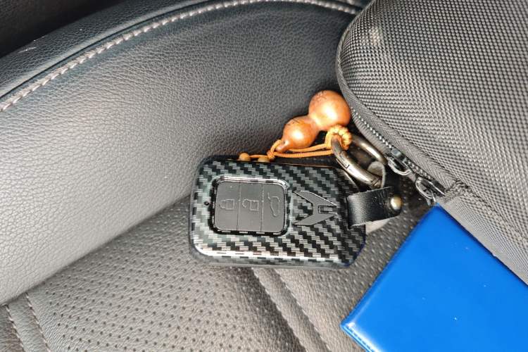 Used Honda CR-V 2021 240TURBO CVT 2WD Black Jazz Edition Vehicle Key