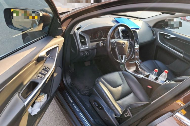 Used Volvo XC60 2017 T5 Smart Upgrade Edition
