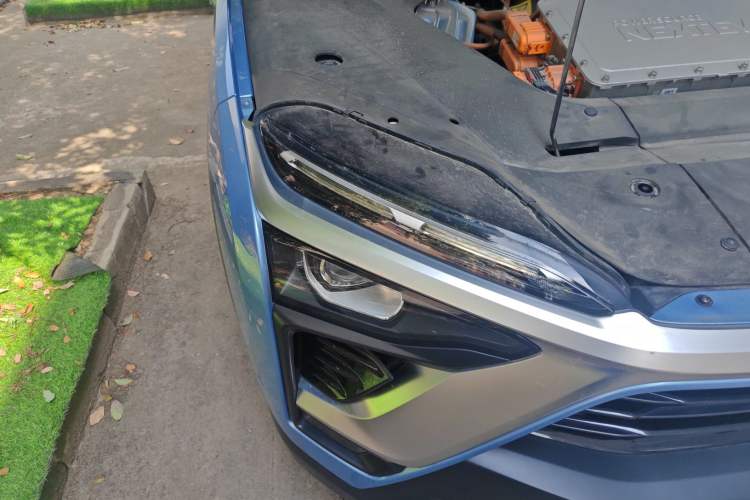 Used Nio ES8 2018 Founder Edition Right Front Headlight