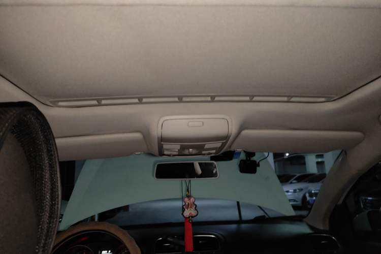 Used Volkswagen Golf 2012 1.6L Automatic Comfort Model
