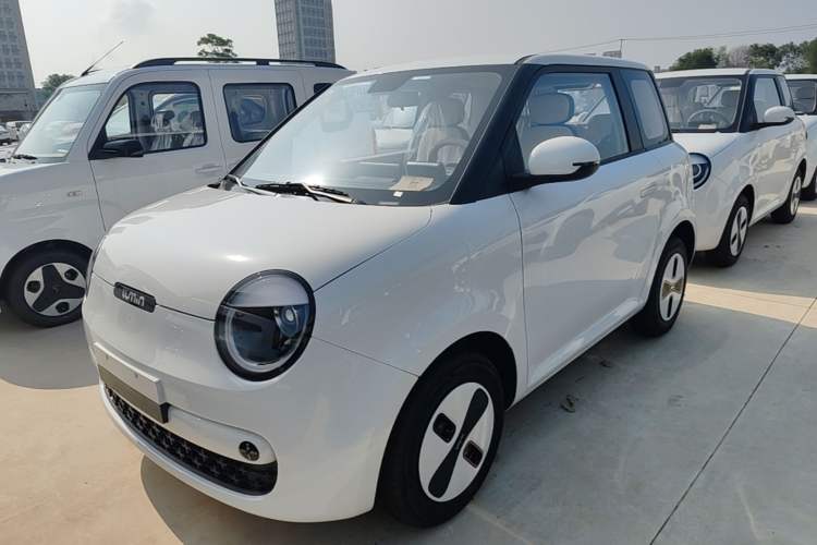 Used CHANGAN NEVO Lumin 2026 Model Treasure Edition 205km Passionate Beige Ningde