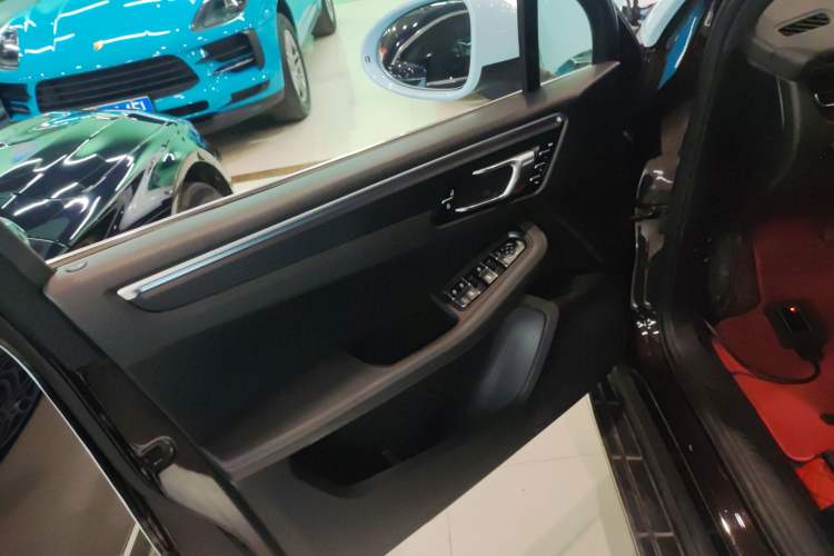 Used Porsche Macan 2018 Macan 2.0T
