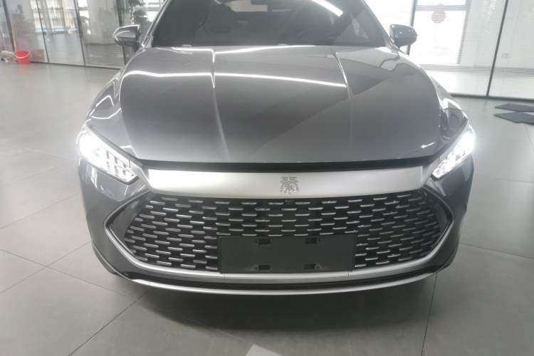 Used BYD Qin PLUS 2023 Champion Edition DM-i 120KM Beyond Model