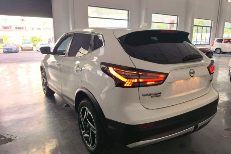 Used Nissan Qashqai 2025 Honor 2.0L CVT XV+ Leading Edition