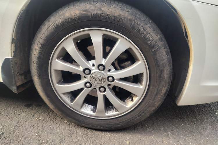 Used BYD G6 2013 1.5TID Automatic Luxury Model
