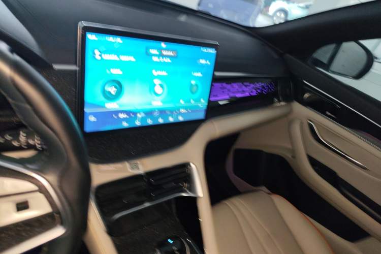 Used BYD Song PLUS New Energy 2021 EV Flagship Model Audio And AC Panel