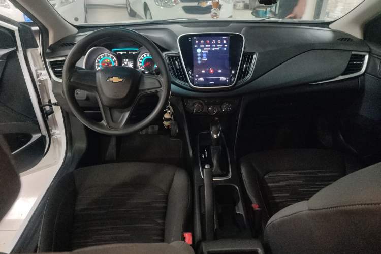 Used Chevrolet Cavalier 2019 320 Automatic Enjoyment with Sunroof