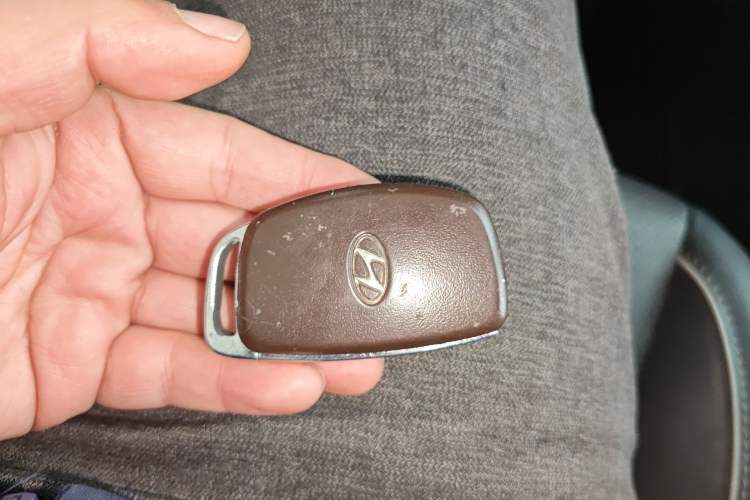 Used Hyundai ix25 2015 2.0L Automatic Two-Wheel Drive Intelligent GLS