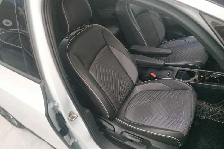 Used Volkswagen ID.3 2022 Active Pure Intelligent Enjoyment Edition