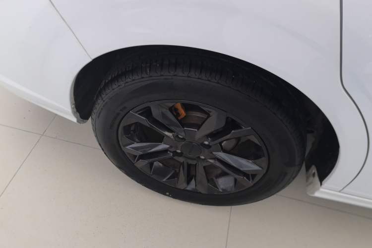 Used Dongfeng Aeolus Yixuan 2023 Mach Edition 1.5L Automatic Chasing Wind Version
