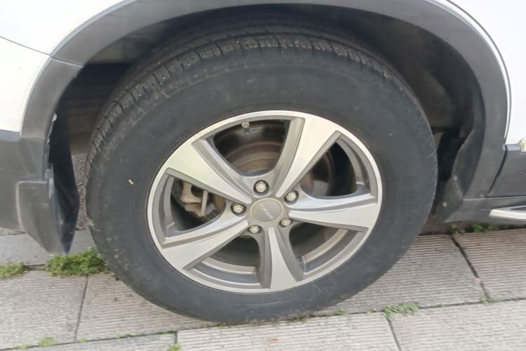 Used Haval H6 2015 Revised Version Sport Edition 1.5T Manual Transmission Two-Wheel Drive Elite Grade