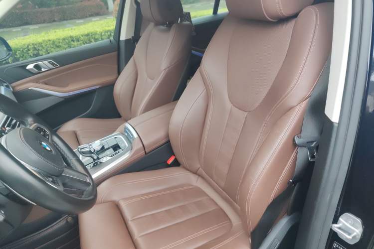 Used BMW X5 2020 xDrive40i M Sport Package Left Front Seat