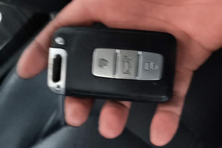 Used Zotye T600 2014 1.5T Manual Luxury Model Vehicle Key