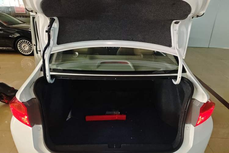 Used Honda City 2015 1.5L CVT Comfort Version Trunk