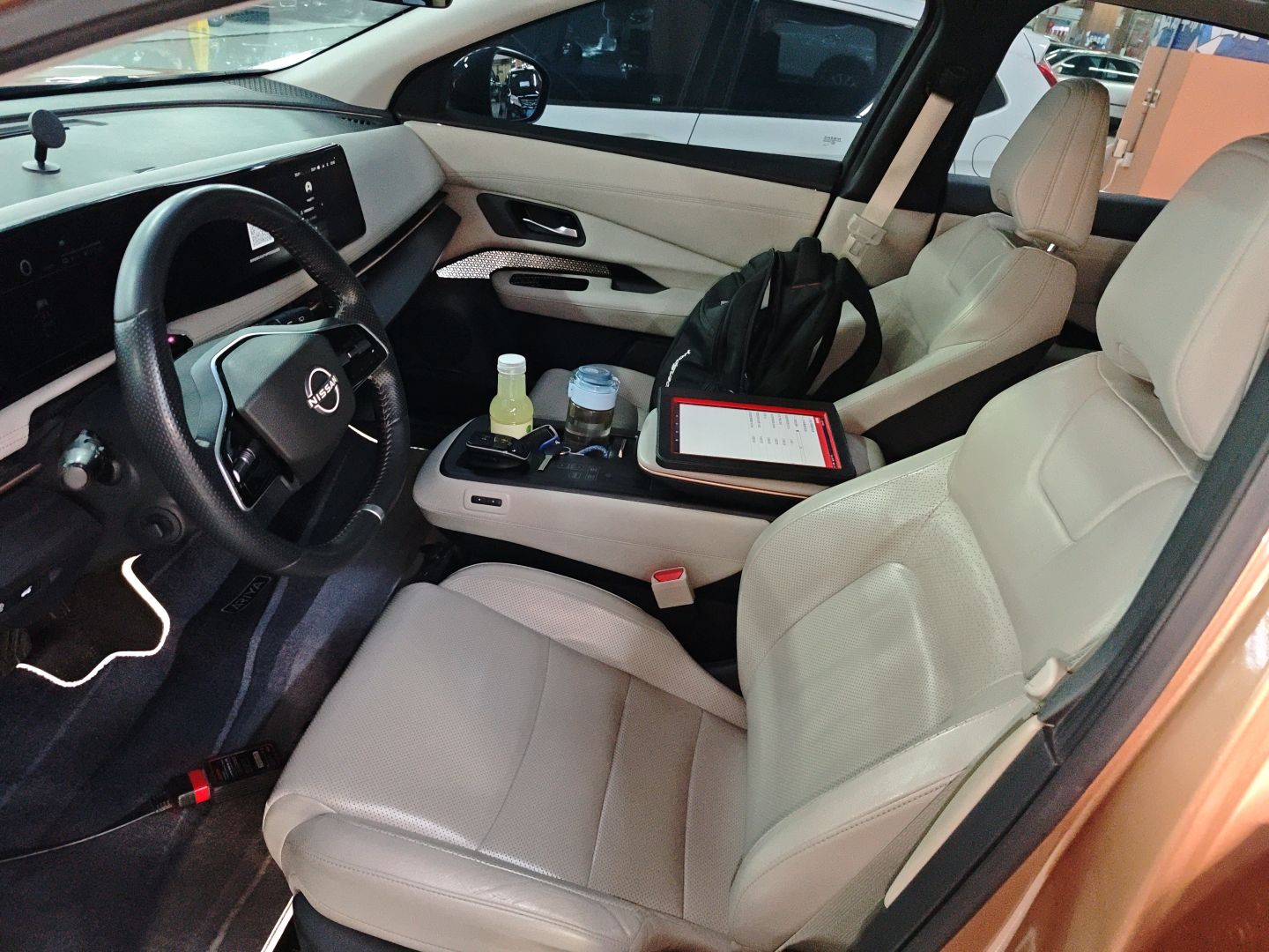 Переднее сиденье в автомобиле