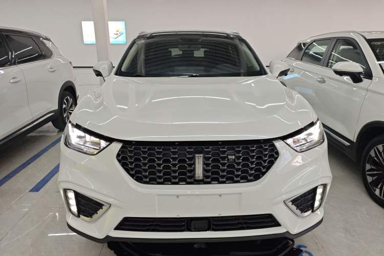 Used Wey VV5 2021 1.5T Two-Wheel Drive Color Pioneer