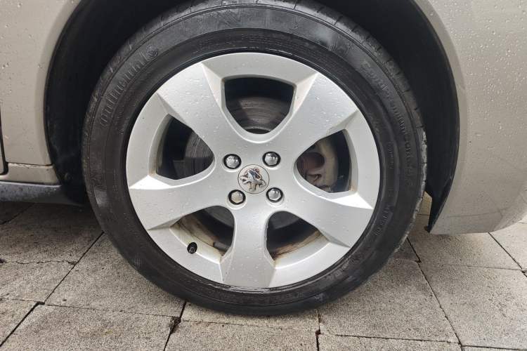 Used Peugeot 3008 2011 1.6T Luxury Model
