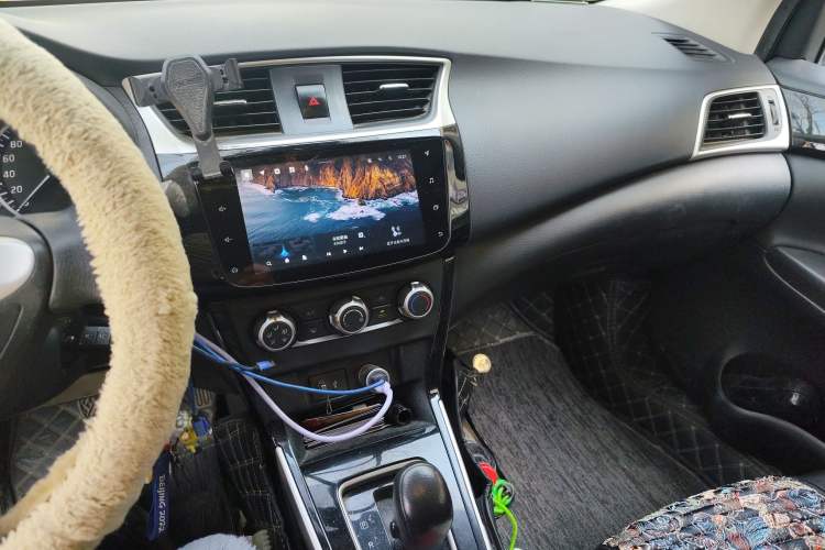 Used Nissan Sylphy 2021 Classic 1.6XL CVT Luxury Edition Audio And AC Panel