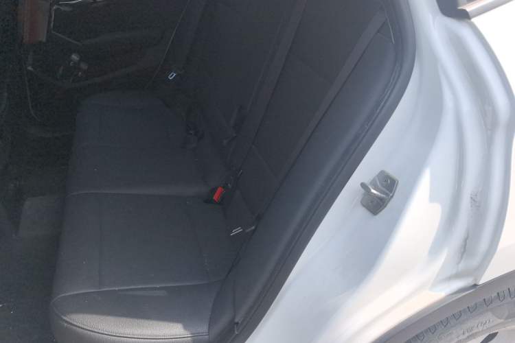 Used BMW X1 2014 sDrive18i Leading Model