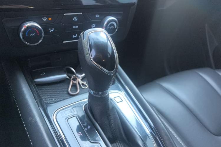 Used Dongfeng Fengon 580 2017 1.5T CVT Luxury Model