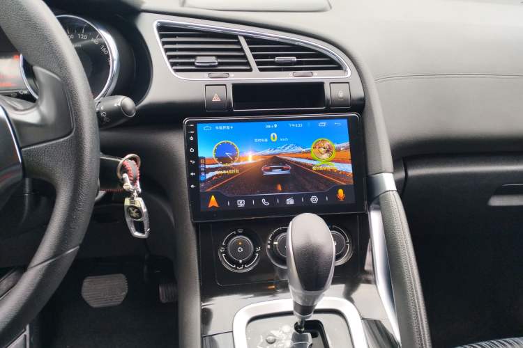 Used Peugeot 3008 2015 2.0L Automatic Classic Edition
