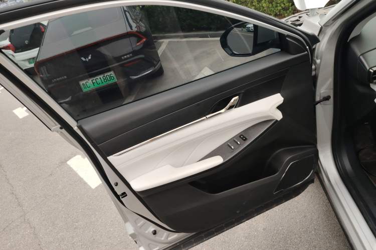 Used Dongfeng Aeolus L7 New Energy 2024 518 Pro