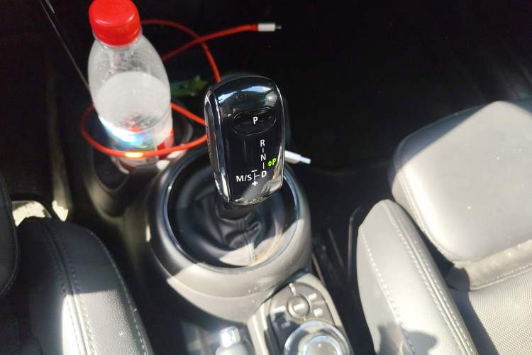 Used MINI MINI 2022 Updated 1.5T COOPER Classic Edition
