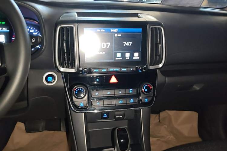 Used Hyundai ix35 2018 2.0L Automatic 2WD Zhiyong·Changxiang Edition
