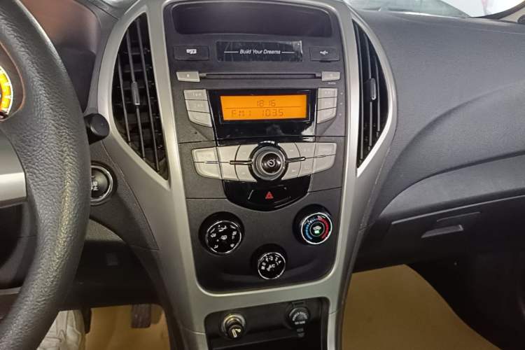 Used BYD F3 2015 Energy-Saving Edition 1.5L Manual Luxury Model