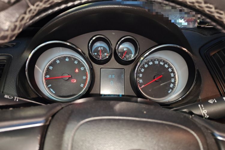 Used Buick Regal 2014 1.6T Fashionable Tech Edition Instrument Cluster