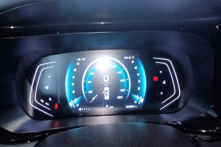 Used CHANGAN OSHAN X5 2021 1.5T DCT Prestige Edition Instrument Cluster