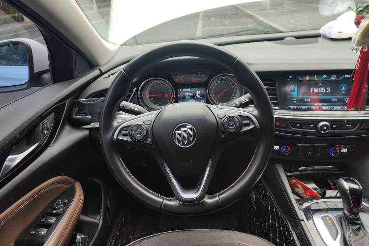 Used Buick Regal 2019 20T Elite Version China VI Standard