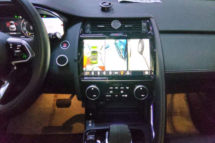 Used Jaguar E-PACE 2024 YAO Black Sport Edition R-DYNAMIC SE BLACK