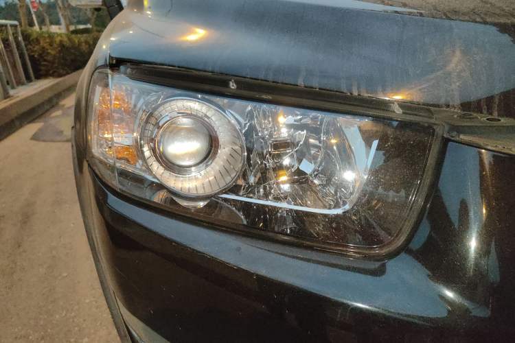 Used Chevrolet Captiva 2012 2.4L 4x4 Flagship Edition 7 Seats