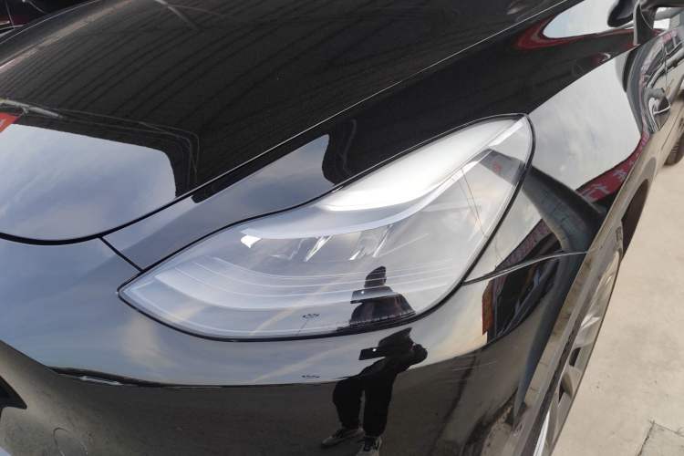 Used Tesla Model Y 2021 Standard Range Rear-Wheel Drive Version Left Front Headlight