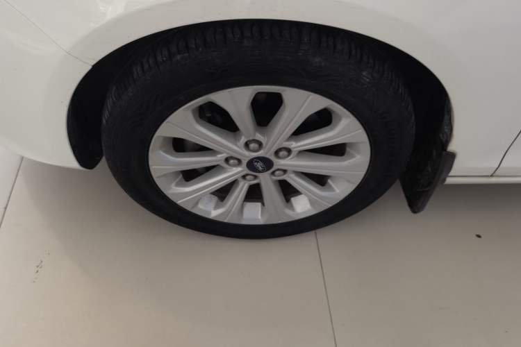 Used Ford Escort 2017 Happiness Edition 1.5L Automatic Fashion Version