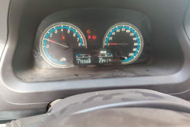 Used Baojun 730 2014 1.5L manual luxury trim 7 seats
