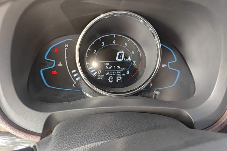 Used Venucia M50V 2017 1.6L XL CVT Luxury Edition
