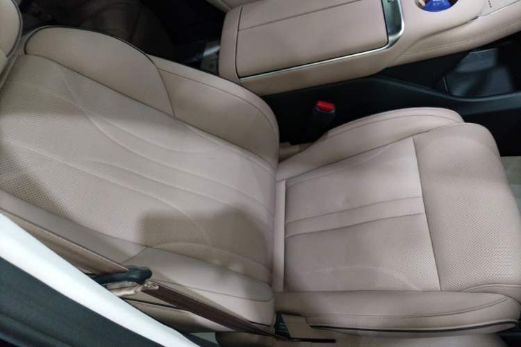 Used XPeng X9 2025 740 Ultra-Long Range Max