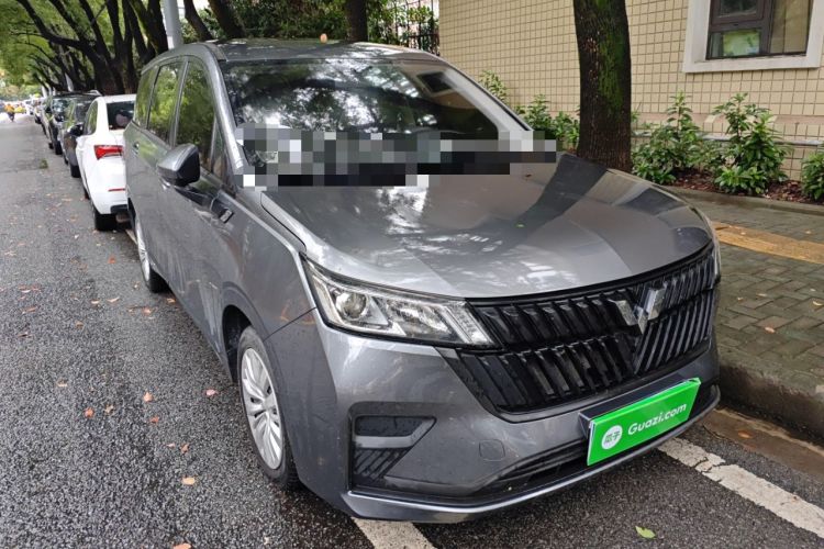Used Wuling Jiachen 2022 1.5L Manual Enjoyment Elite Model
