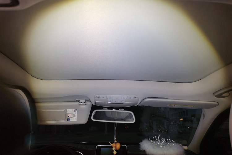 Used Mercedes-Benz C-Class 2018 C 200 L Sport Edition Headliner