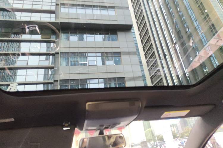 Used Volkswagen Golf 2016 1.4TSI Manual R-Line Headliner